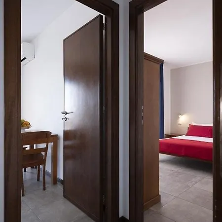 モレスコ ホテル 3*