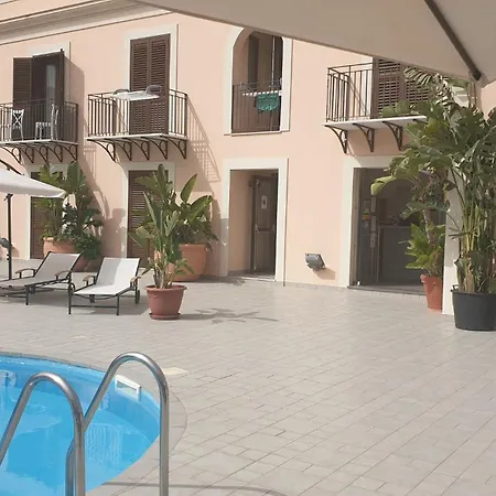 モレスコ ホテル ランペドゥーザ